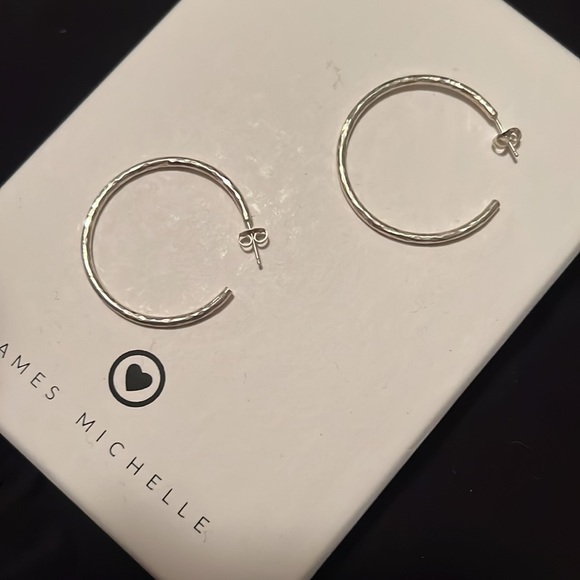 VINTAGE HOOPS - Picture 3 of 3